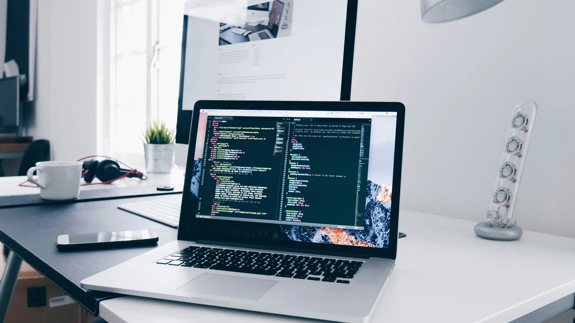 Data Engineering & Analytics service imagery